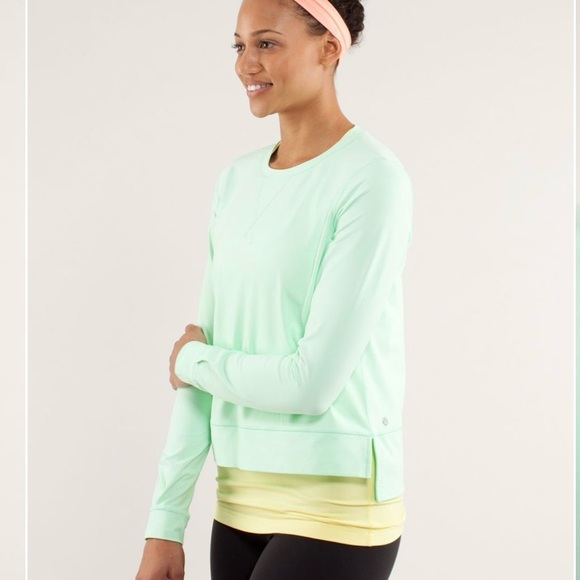 Lululemon Run: Warm Up Crew - Picture 2 of 10